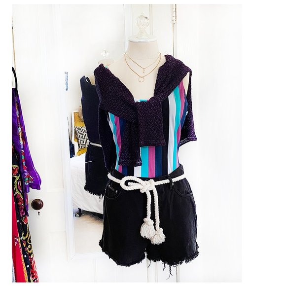 Vintage [ CALVIN KLEIN JEANS ] Cut Off Denim Shorts - Picture 2 of 8